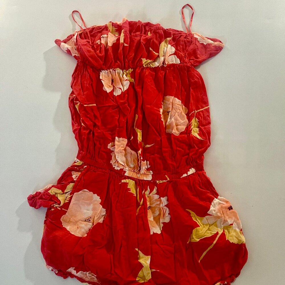 Billabong Red Floral Ruffle Dress Size small pre owned